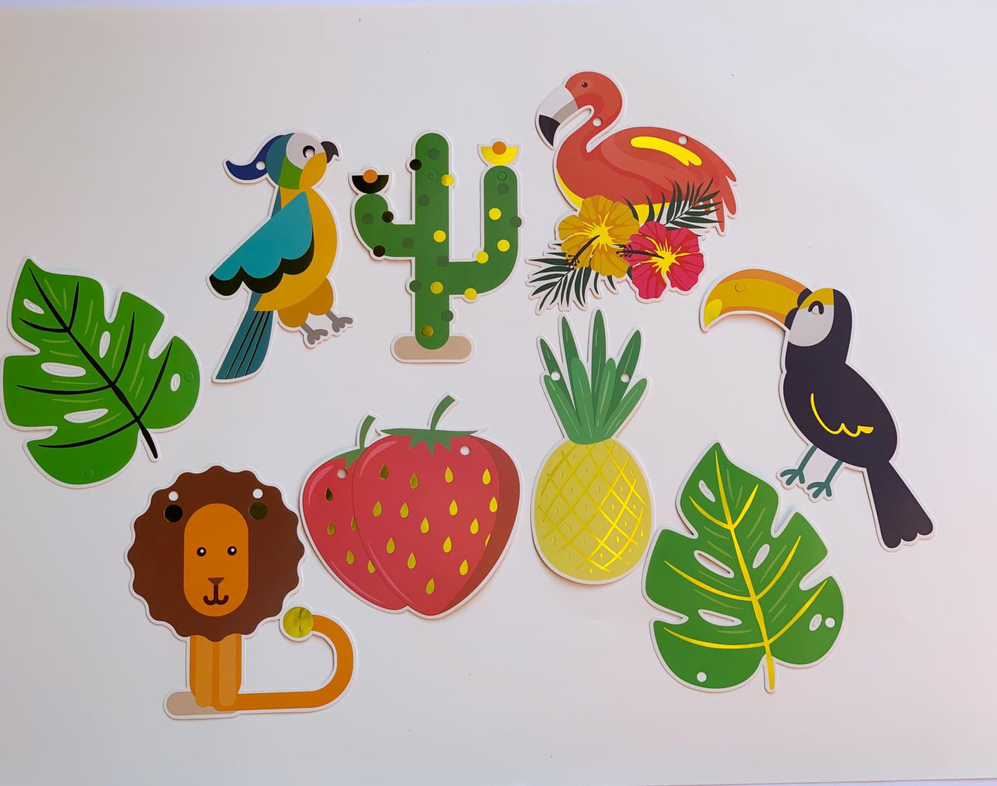 Banner Decorativ Party Exotic - 9 Decoratiuni - nuria.store.ro